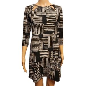 Black and White Abstract Print Dress